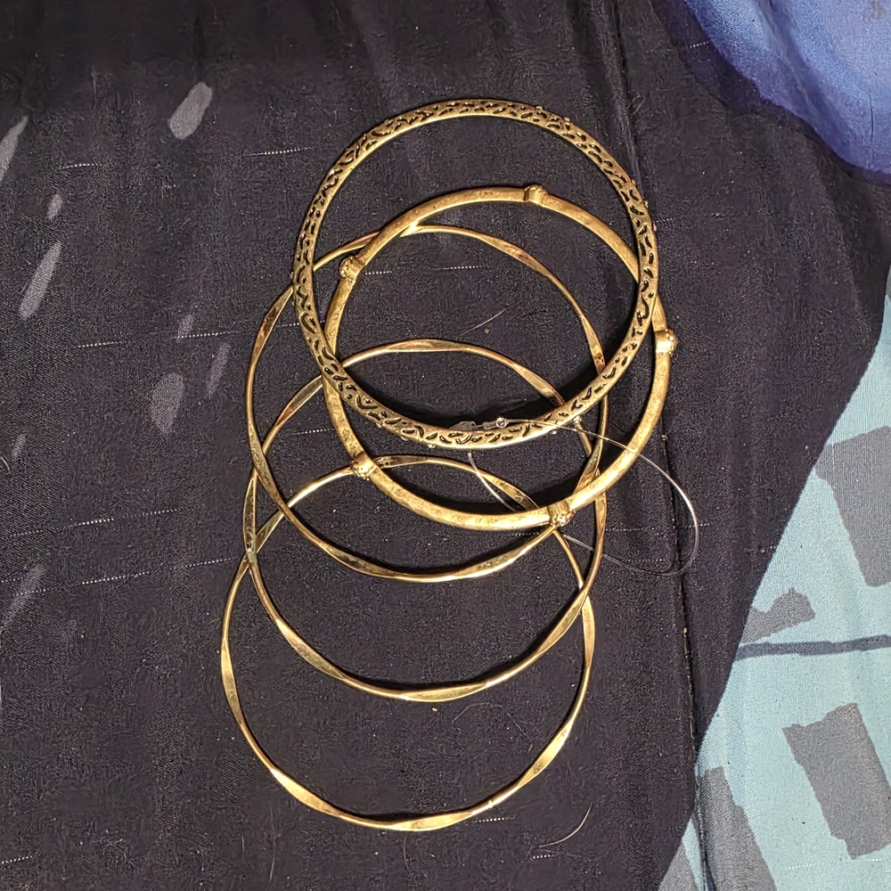 Elegant Gold Bangle Set